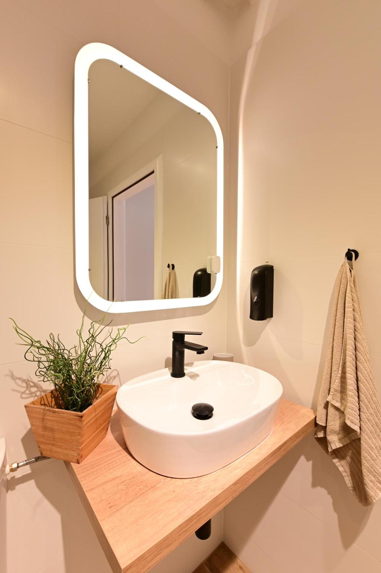 Delux Apartment La Arena With Private Garage Zagreb Luaran gambar